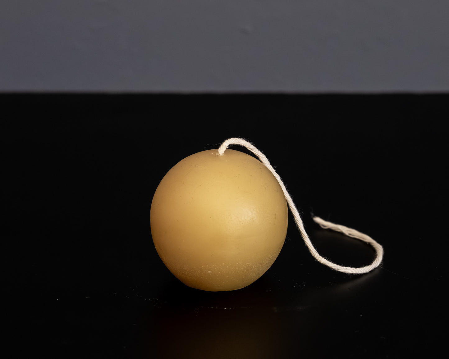Ball Beeswax Candle - Natural