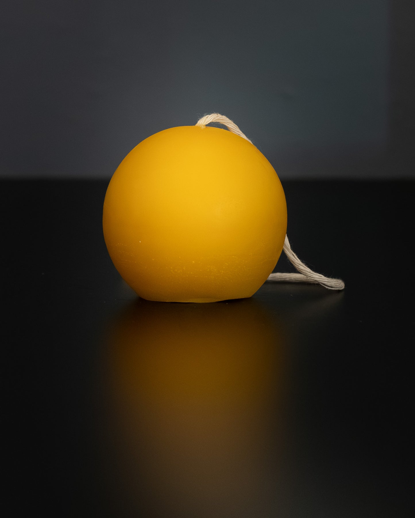 Ball Beeswax Candle - Natural